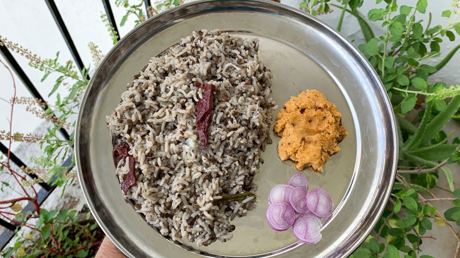 Ulundhu Sadham, Paruppu Thuvaiyal | Black gram rice with Mixed lentil chutney